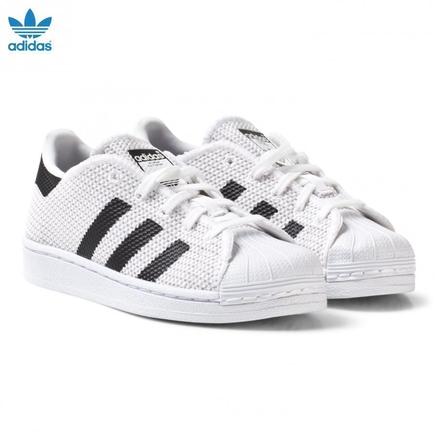 Adidas Originals White And Black Superstar Kids Trainers Lenkkarit