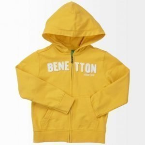 Benetton Huppari