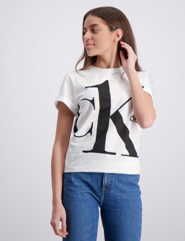 Calvin Klein Ck One Ss T Shirt T-Paita Valkoinen