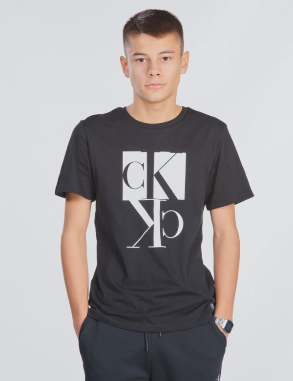 Calvin Klein Mirror Monogram T Shirt T-Paita Musta