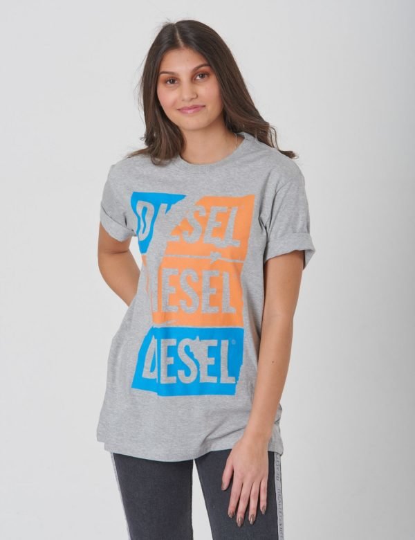 Diesel Tjustzc Over T Shirt T-Paita Harmaa