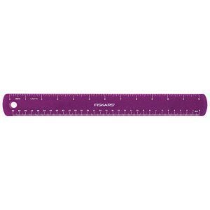 Fiskars Kimaltava Lasten Viivoitin Violetti 30 Cm