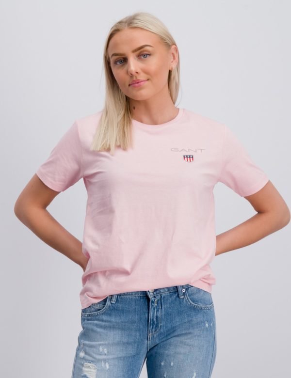 Gant Medium Shield T Shirt T-Paita Vaaleanpunainen