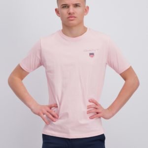 Gant Medium Shield T Shirt T-Paita Vaaleanpunainen