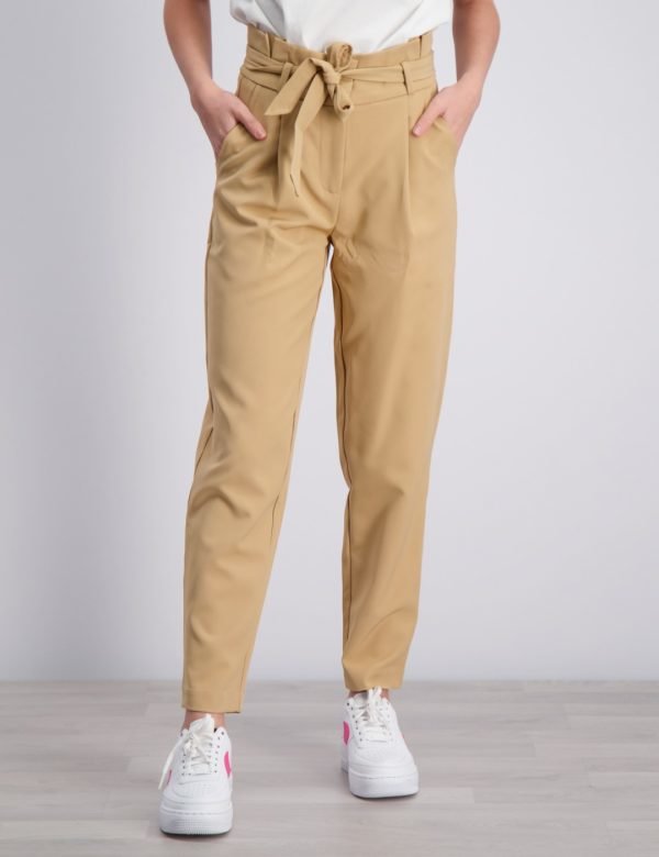 Grunt Larke Ankle Pant Housut Beigestä