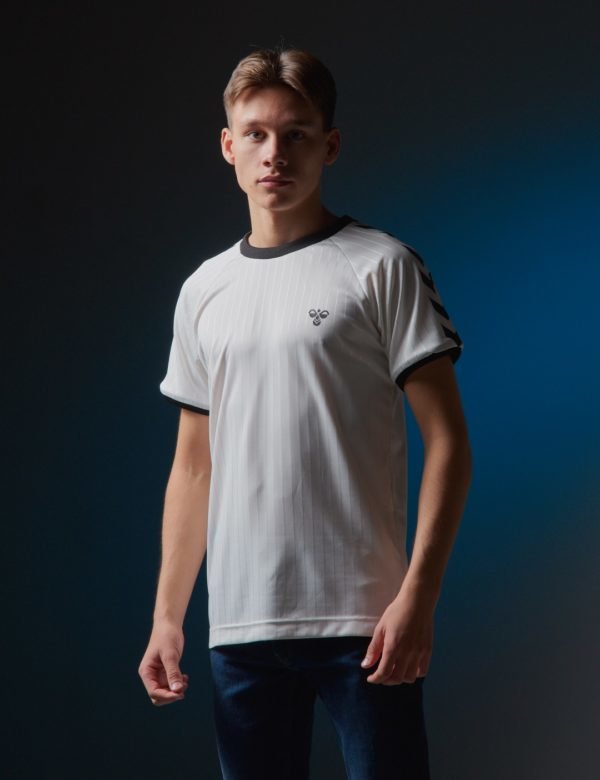 Hummel Hmlclark T Shirt S/S T-Paita Valkoinen