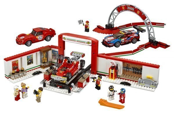 Lego Speed Champions 75889 Ferrarin Huikea Autotalli