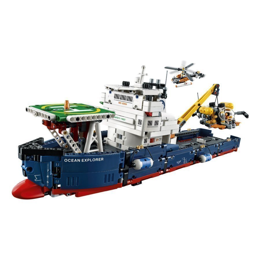 Lego Technic Valtameriristeilijä 42064