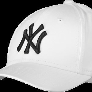 New Era League Essential 940 Ney Cap Lippis