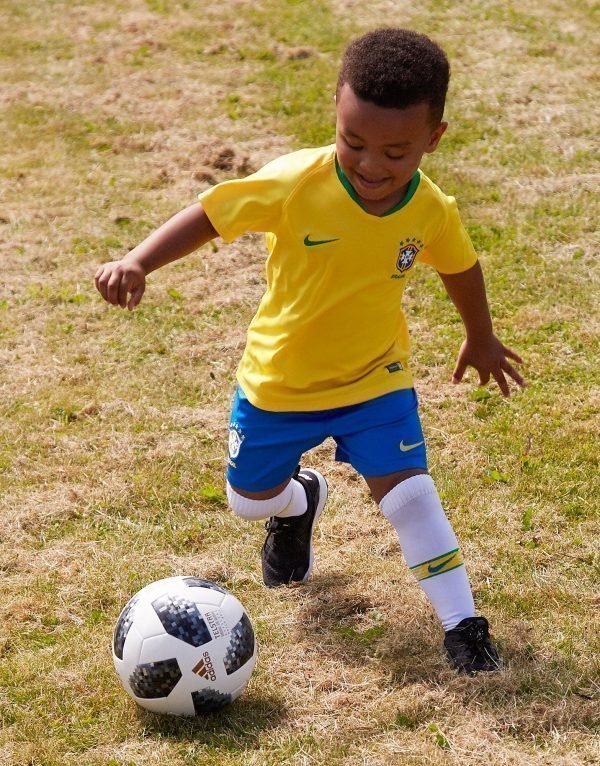 Nike Brazil 2018 Home Kit Kulta