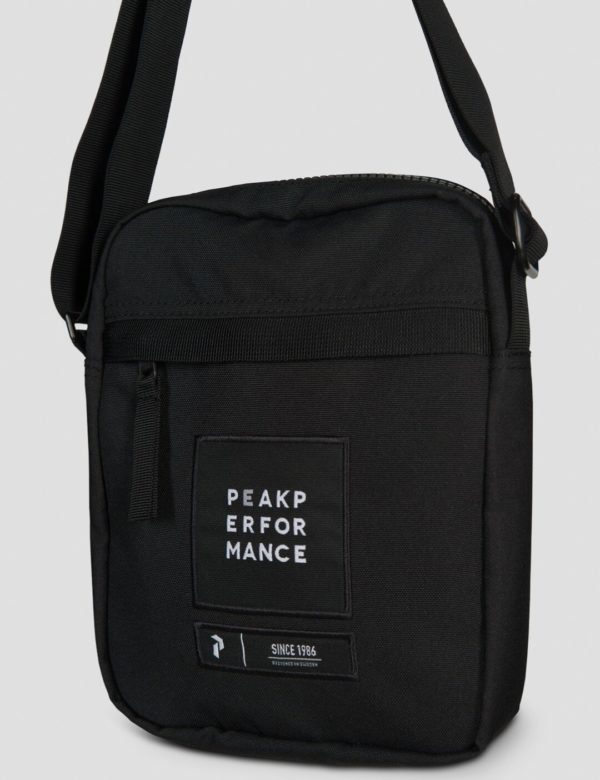 Peak Performance Andy Bag Laukku Musta