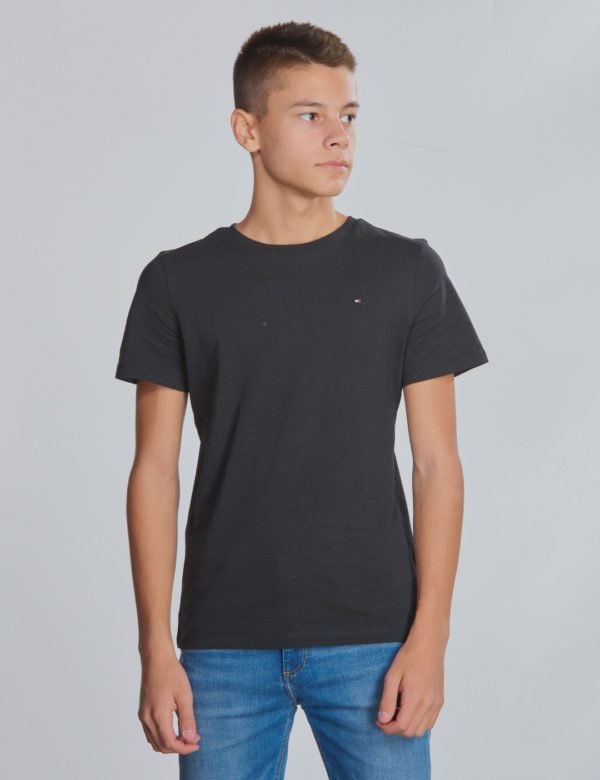 Tommy Hilfiger Boys Basic Cn Tee T-Paita Musta