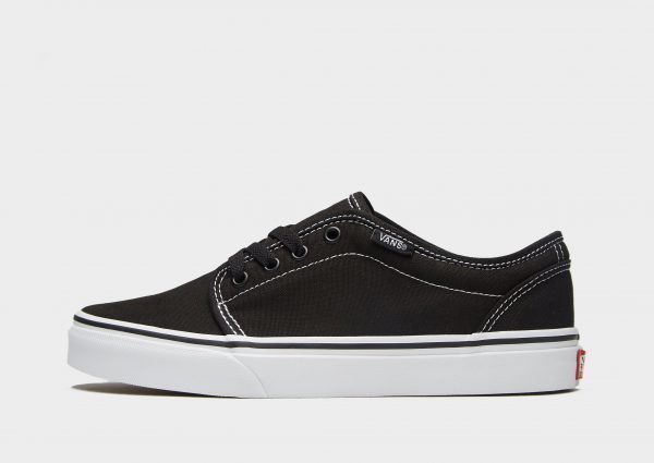 Vans 106 Musta